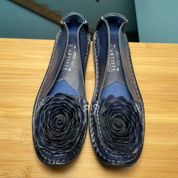 L'Artiste 'Dezi' Rosette Ballet Flats Navy Blue Rose Shoes Spring Step 38 7.5 8 - Picture 2 of 14